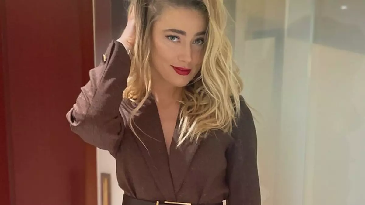 Amber Heard podría debutar como actriz en películas para adultos con un jugoso pago millonario