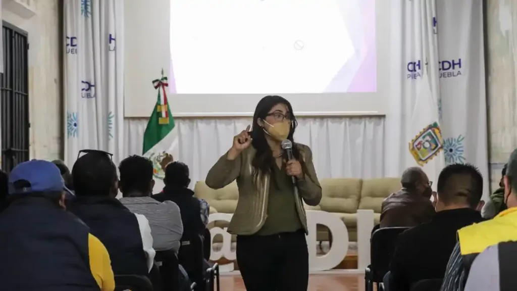 Comisión estatal de Derechos Humanos capacitó a personal de vía pública del Ayuntamiento de Puebla