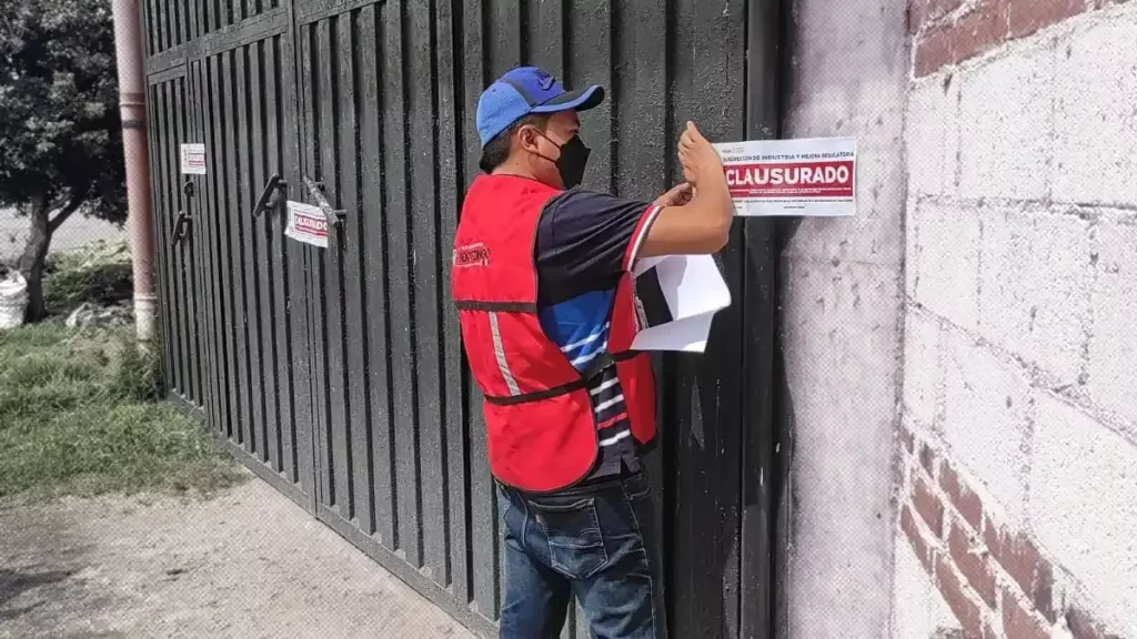 Clausuran otra lavandería en Huejotzingo por contaminar el río Atoyac.