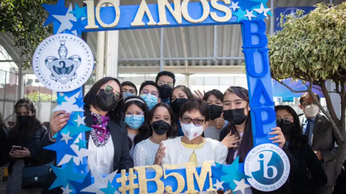 El B5M de la BUAP, único en ofertar el Diploma de Bachillerato Internacional de manera pública en Puebla