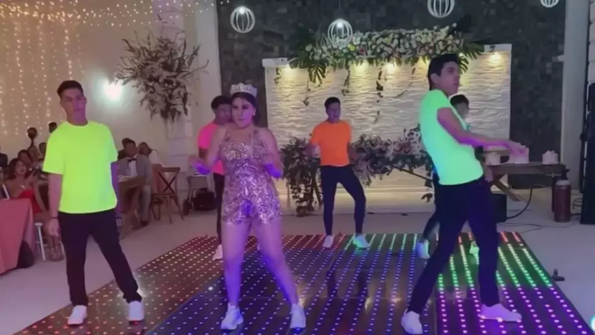 Chambelán opaca en baile a una quinceañera en Guanajuato