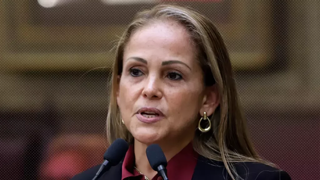 Entre quejas de imposición, eligen a Olga Romero como nueva dirigente de Morena Puebla