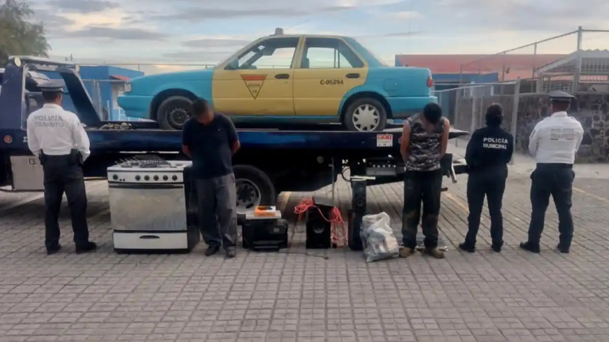 Agentes Viales de San Andrés Cholula detienen a ladrones de robo a casa habitación