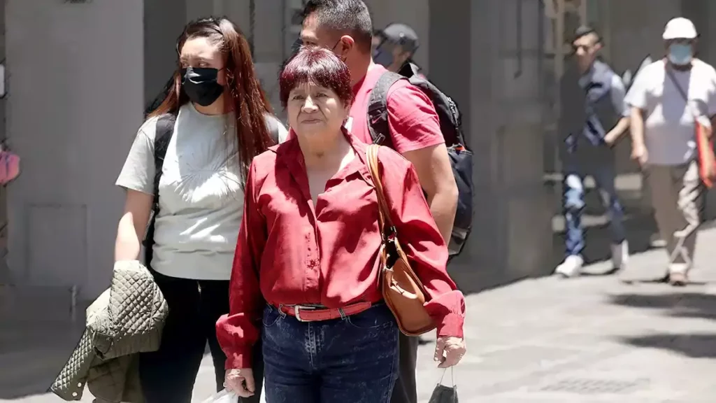 El fin se semana hubo 189 contagios covid en Puebla; habrá jornada de vacunación.