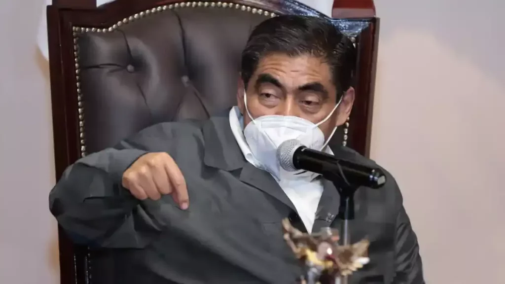 Barbosa exige a transporte público respetar velocidad: “vamos a cancelar concesiones”.