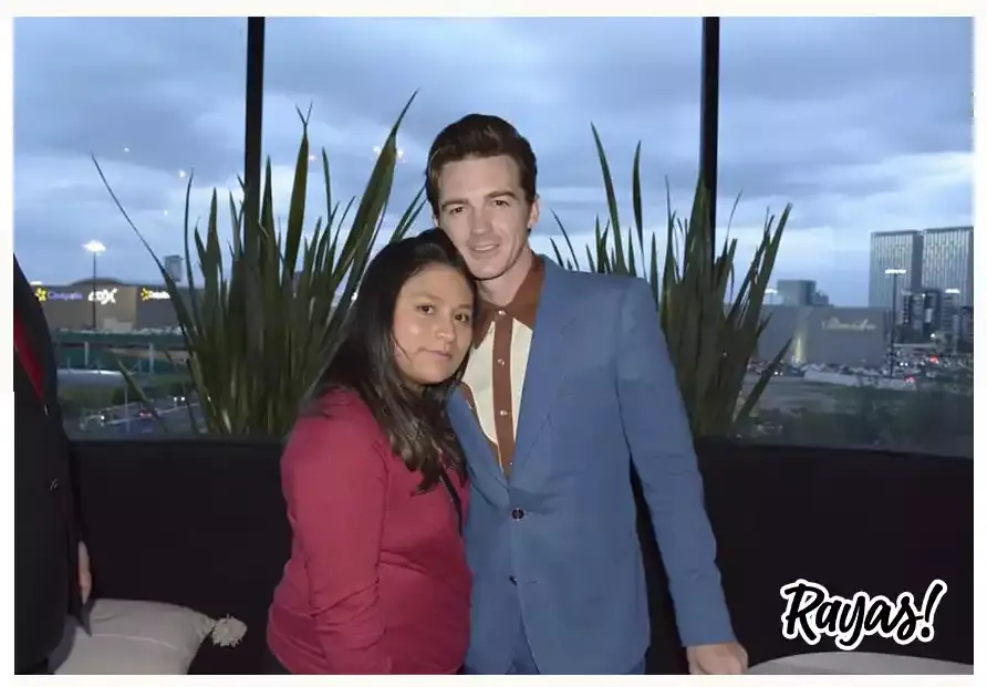 Drake Bell presume en redes sociales a sus fans de Puebla.