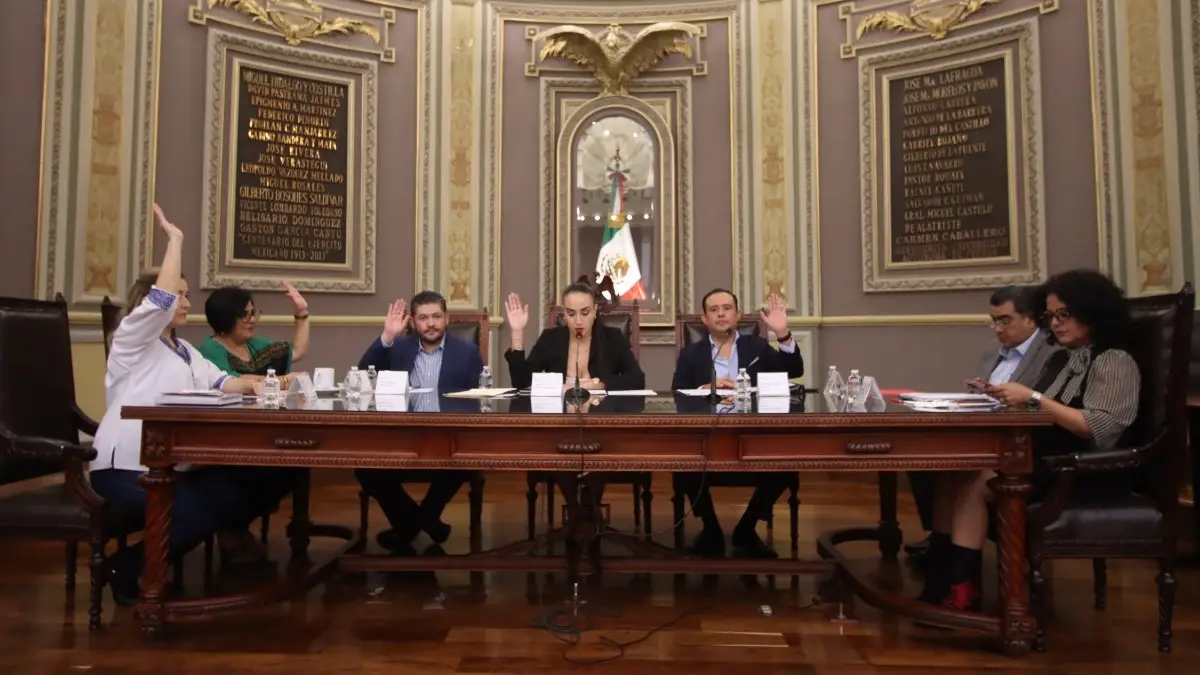 Proponen reformas para regular procedimiento de regulación de órganos internos de control.
