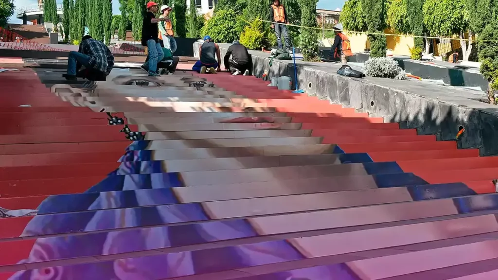 Las Fiestas Patrias pintan las Escalinatas de Tlaxcala, aquí su historia