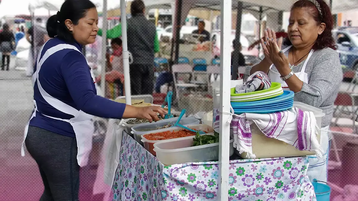 Durante fiestas, 400 ambulantes estarán en el corredor gastronómico de Puebla
