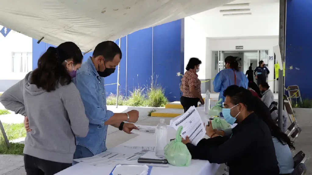 Esta es la logística de vacunación anticovid en Santiago Miahuatlán y Guadalupe Victoria