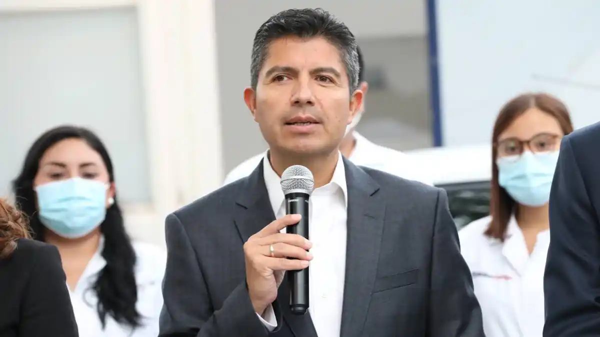 Club de empresarios dona vehículo al SMDIF de Puebla en apoyo al programa Médico Contigo