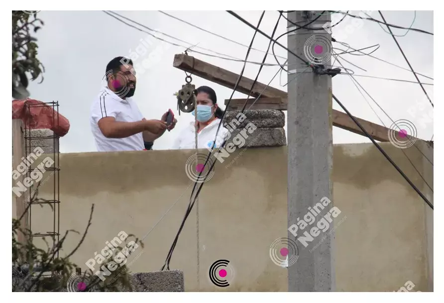 El trabajador que murió electrocutado tenía entre 25 y 30 años.