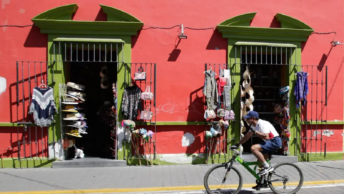 Pequeños comercios de Puebla ya podrán agilizar sus trámites de apertura