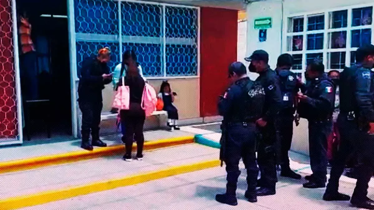 Acusan a profesor por acoso a alumnas de la primaria Jorge Murad en Puebla