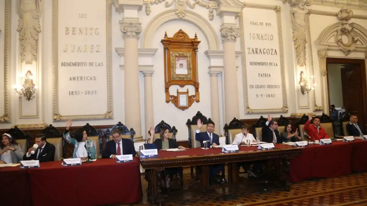 Ayuntamiento de Puebla incentiva apertura de negocios a través de trámites más sencillos