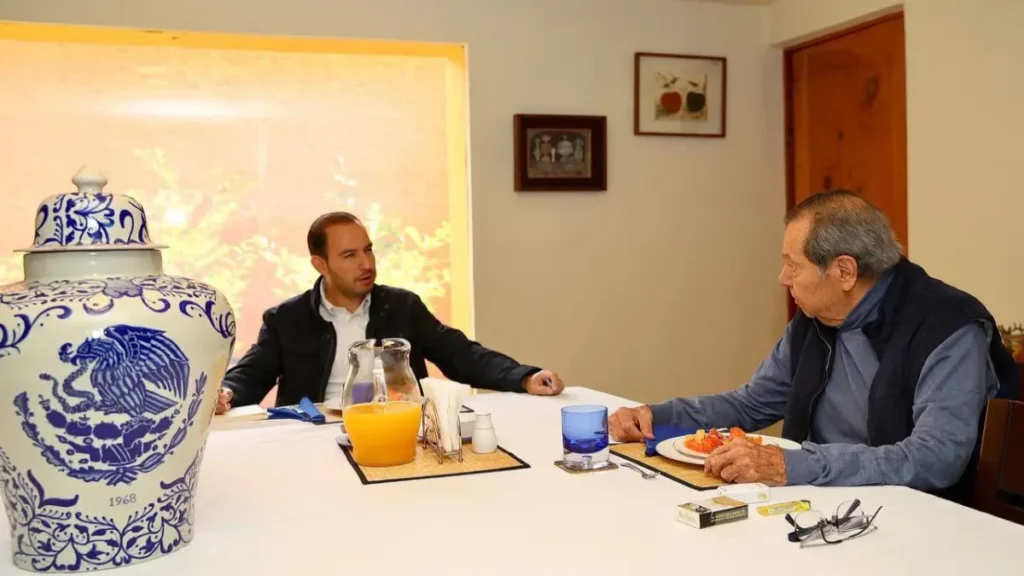 Marko Cortés y Muñoz Ledo hablan “de la compleja situación del país”.