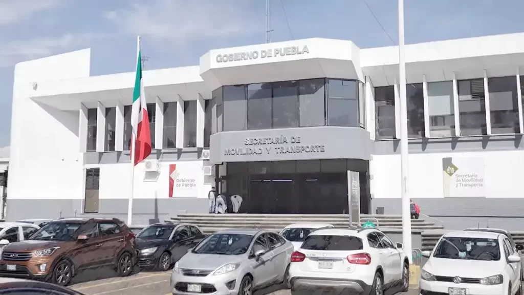 SMT descarta aumento a la tarifa del transporte público de Puebla.