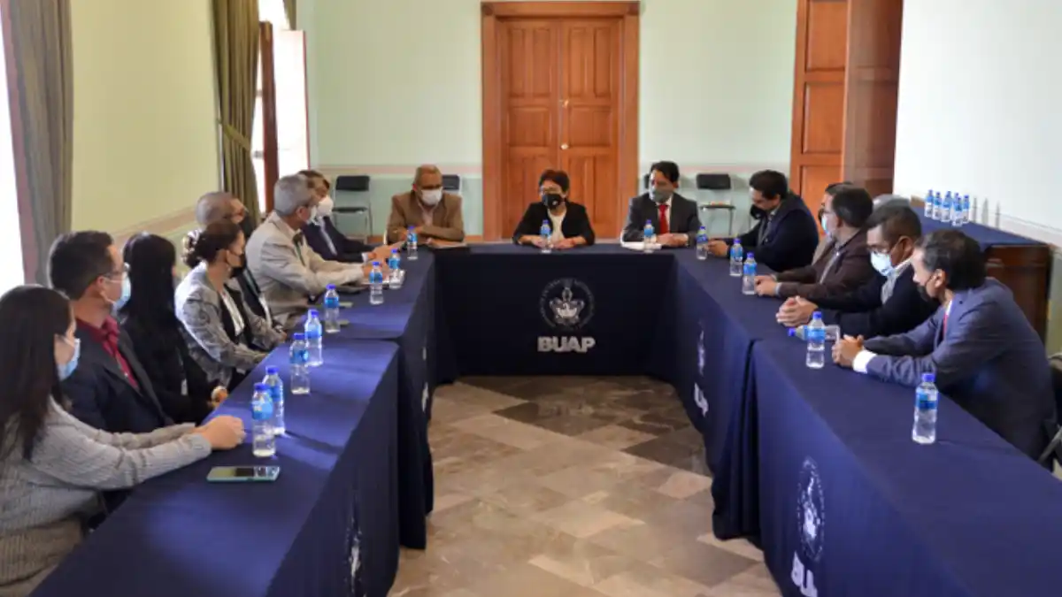La BUAP, comprometida con la acreditación y calidad de sus programas educativos: Rectora Lilia Cedillo Ramírez