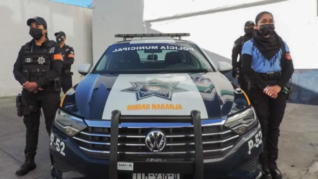Patrulla Naranja mantiene cercanía con las mujeres atlixquenses.