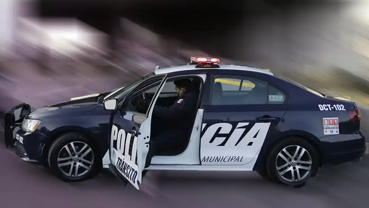 Delincuentes asaltaron una financiera y robaron un auto frente a la SEP