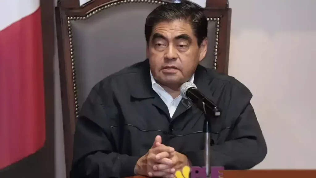 Barbosa llama a consejeros morenistas impedir la imposición de candidatos en el 24