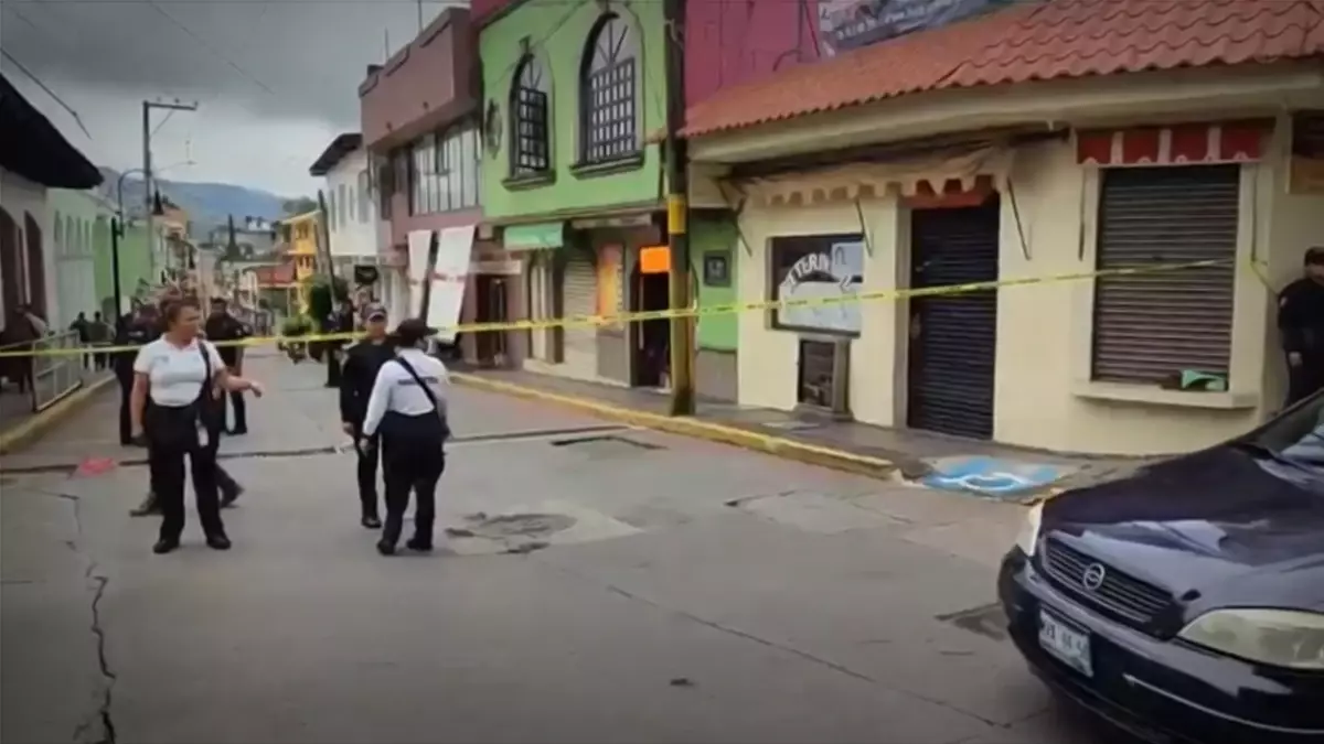 Asalto a veterinaria deja dos heridos en Huauchinango