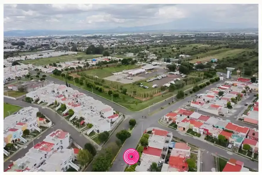 Alvarado realiza mejora de espacios públicos en Valle de San Miguel.
