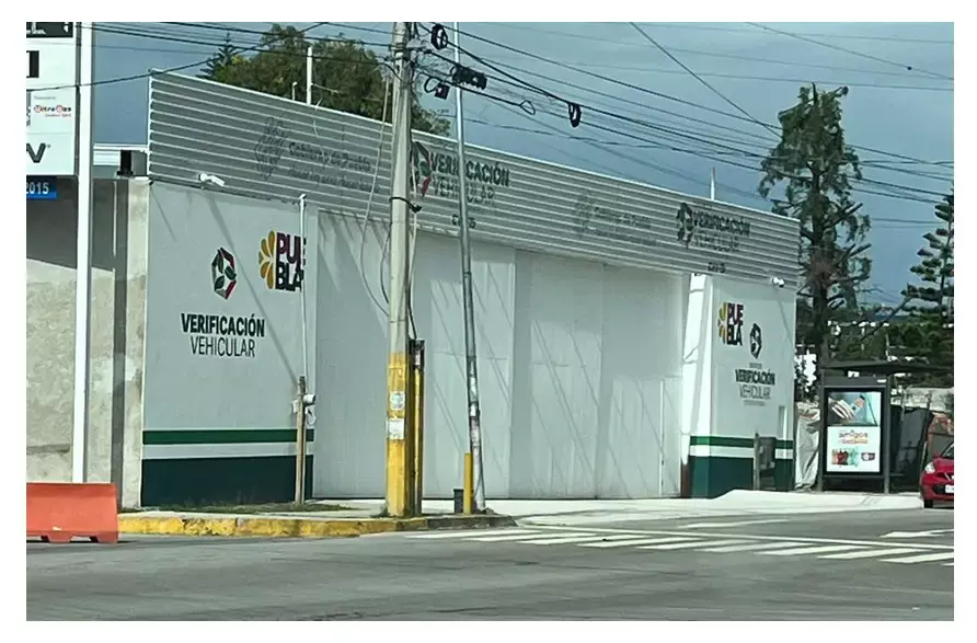 Así avanza la construcción de los verificentros en Puebla.