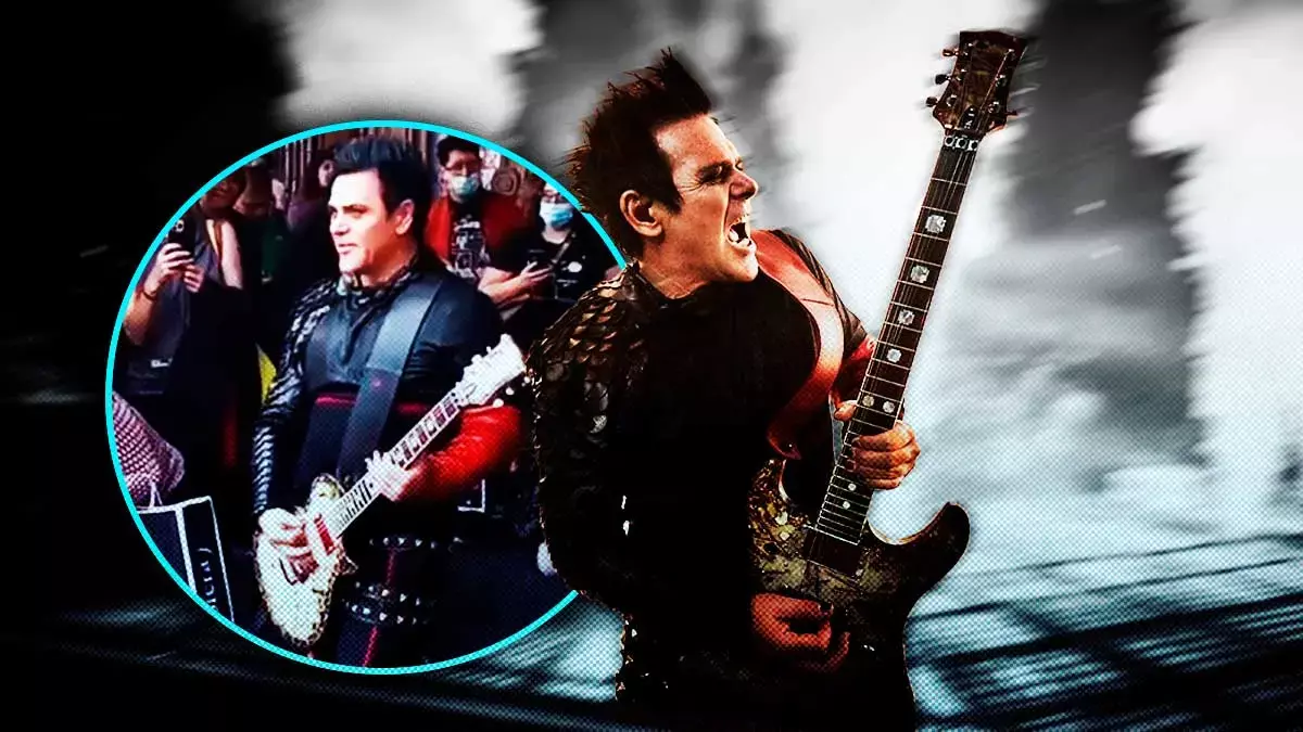 Richard Kruspe, guitarrista de Rammstein da concierto gratis en zócalo de la CDMX