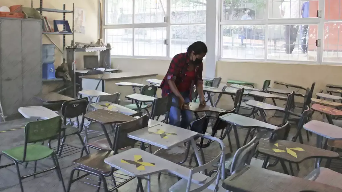 Unesco pide mejores condiciones de trabajo para docentes