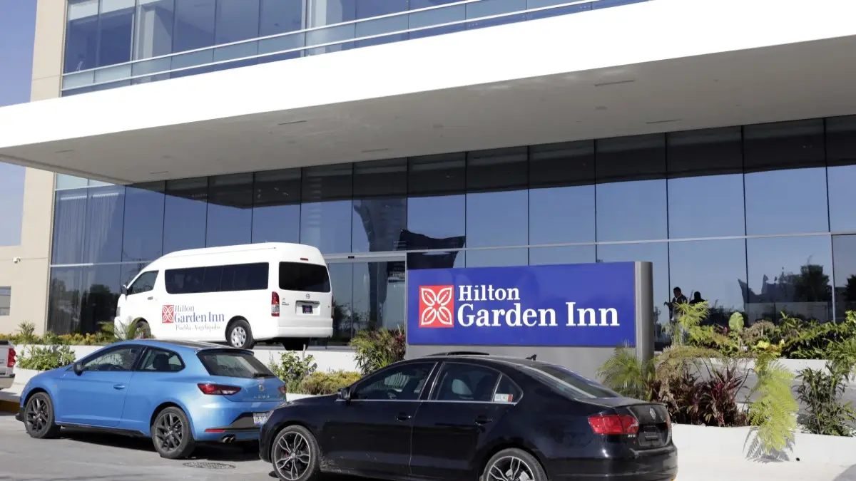 Recuperan el 20% de empleos perdidos en hoteles de Puebla por pandemia.