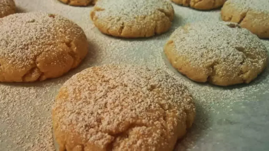 Aprende a preparar unos ricos Polvorones de Tequila con esta práctica receta