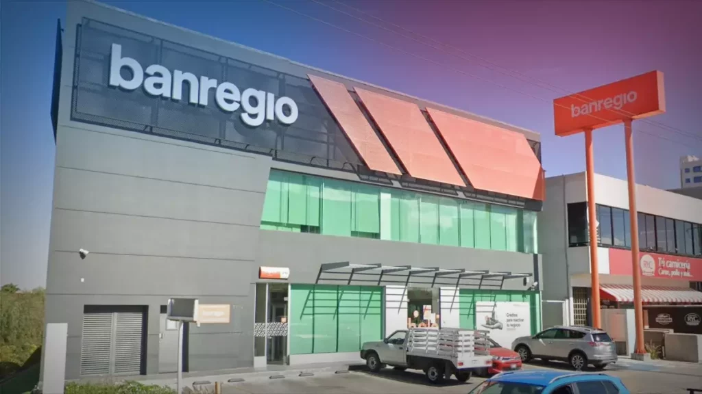 En intento de asalto, un cuentahabiente resultó lesionado, en la Vía Atlixcáyotl
