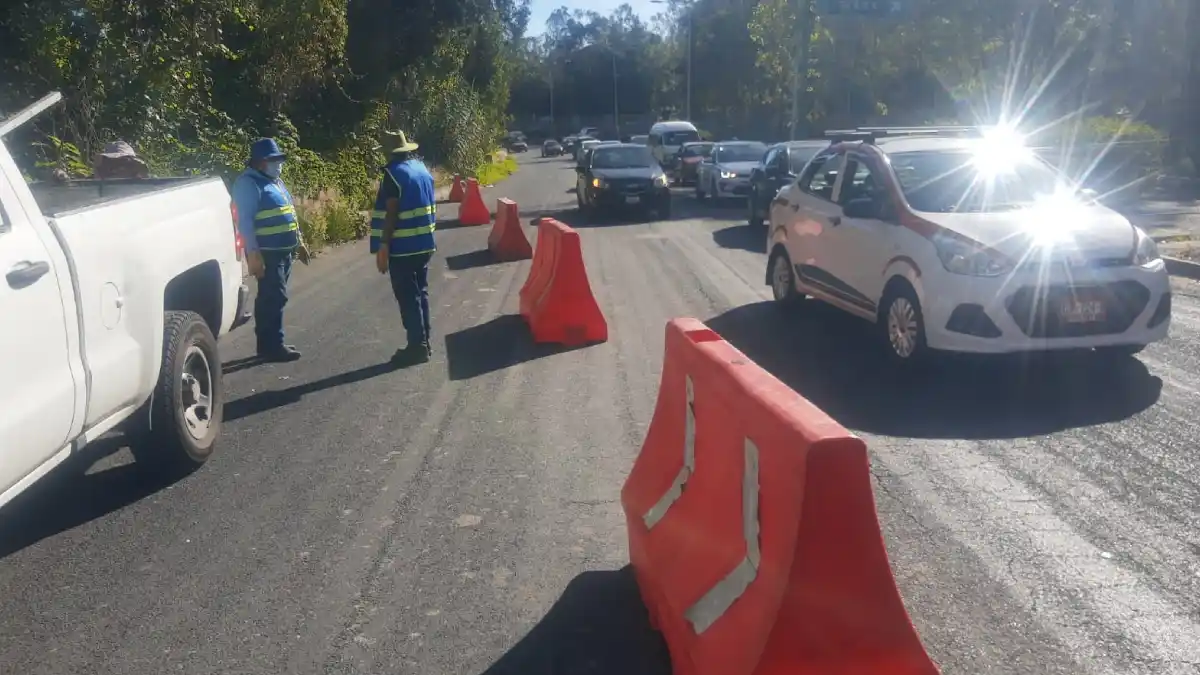 Ayuntamiento-de-Puebla-atiende-hundimiento-en-bulevar-Vicente-Suárez