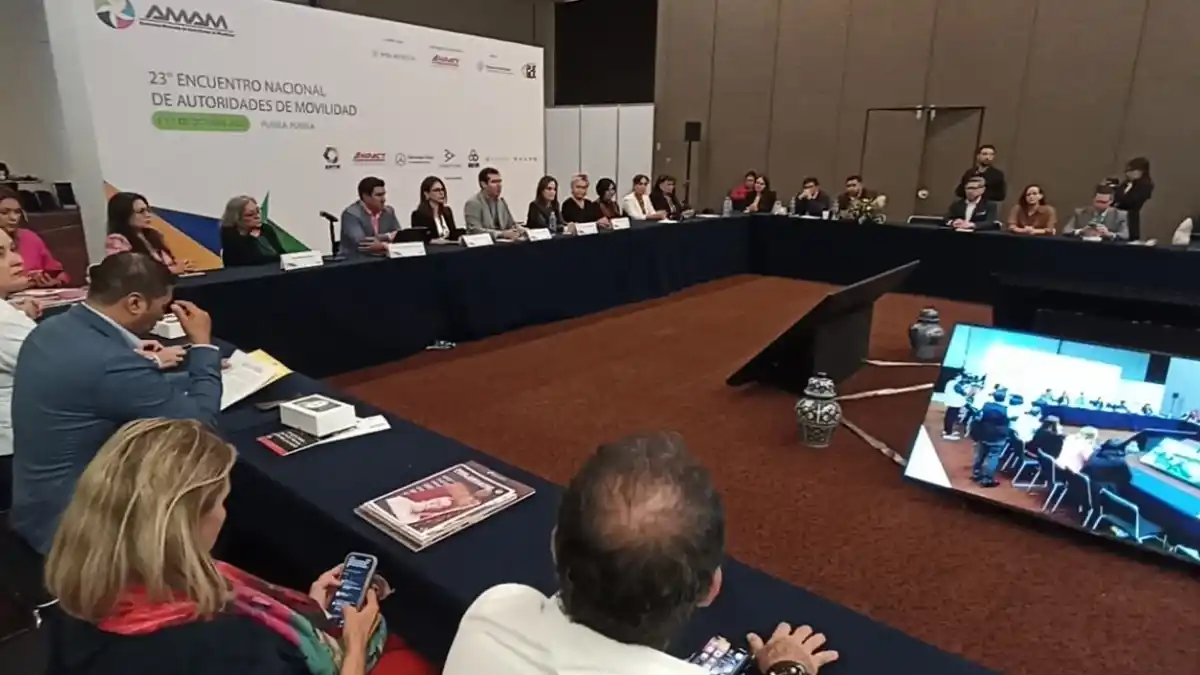 Durante ENDIMOV, diputadas y diputados del país se comprometen a impulsar una agenda por la movilidad y la seguridad vial