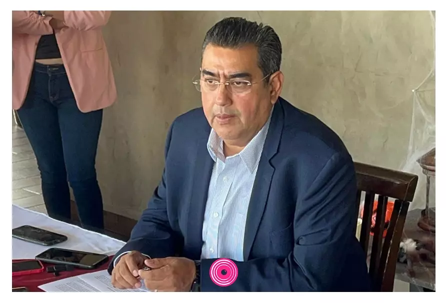 Sergio Salomón Céspedes abre la posibilidad de aplicar el “Hoy No Circula” en Puebla, ante contingencias.