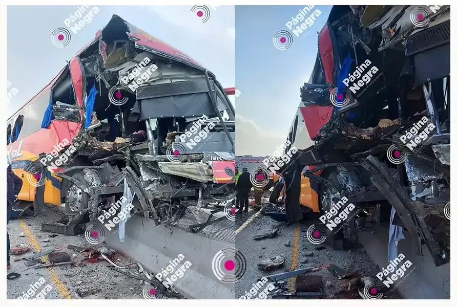 Choque de autobús y pipa deja dos muertos y 20 heridos en Tepeaca.