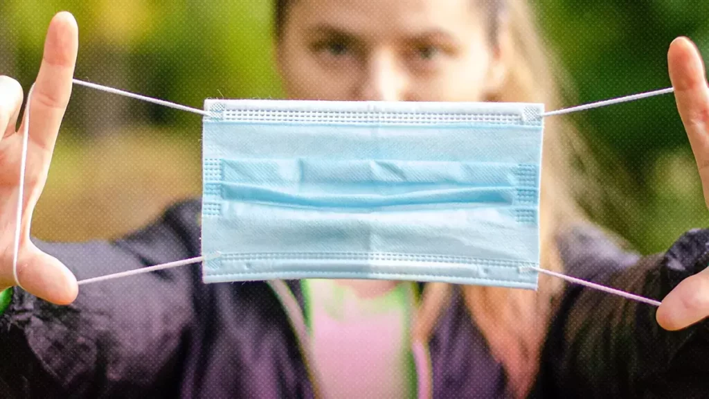 Anáhuac anuncia que uso de cubrebocas en espacios abiertos será opcional