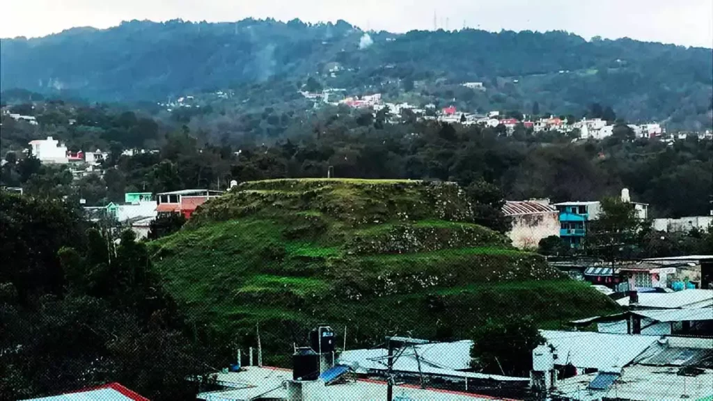 Van por corredor cultural en Xiutetelco…población construida sobre 13 basamentos