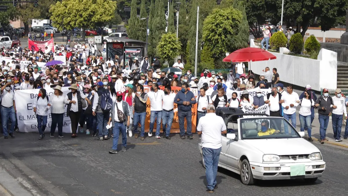 Gobierno de Puebla pagará retroactivo a maestros a partir de mañana.