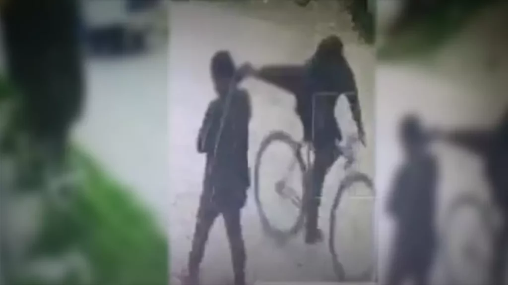 Así de fácil asaltan a una joven y se queda sin celular en Amozoc