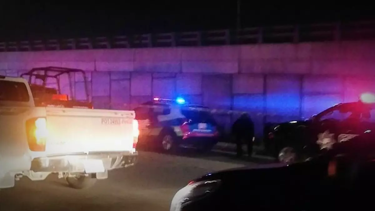 Robo de camión termina en persecución y balacera… en Villa Frontera.