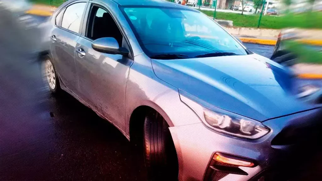 Un conductor de taxi ejecutivo fue apuñalado durante asalto