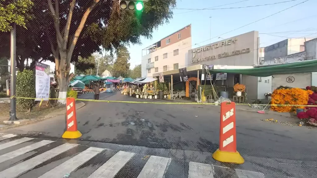Cerrarán calles aledañas al Panteón Municipal de Puebla por Día de Muertos
