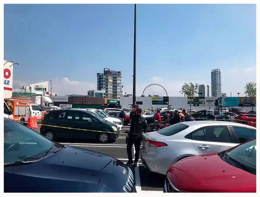 Balacera en Costco de Puebla deja dos muertos y un herido