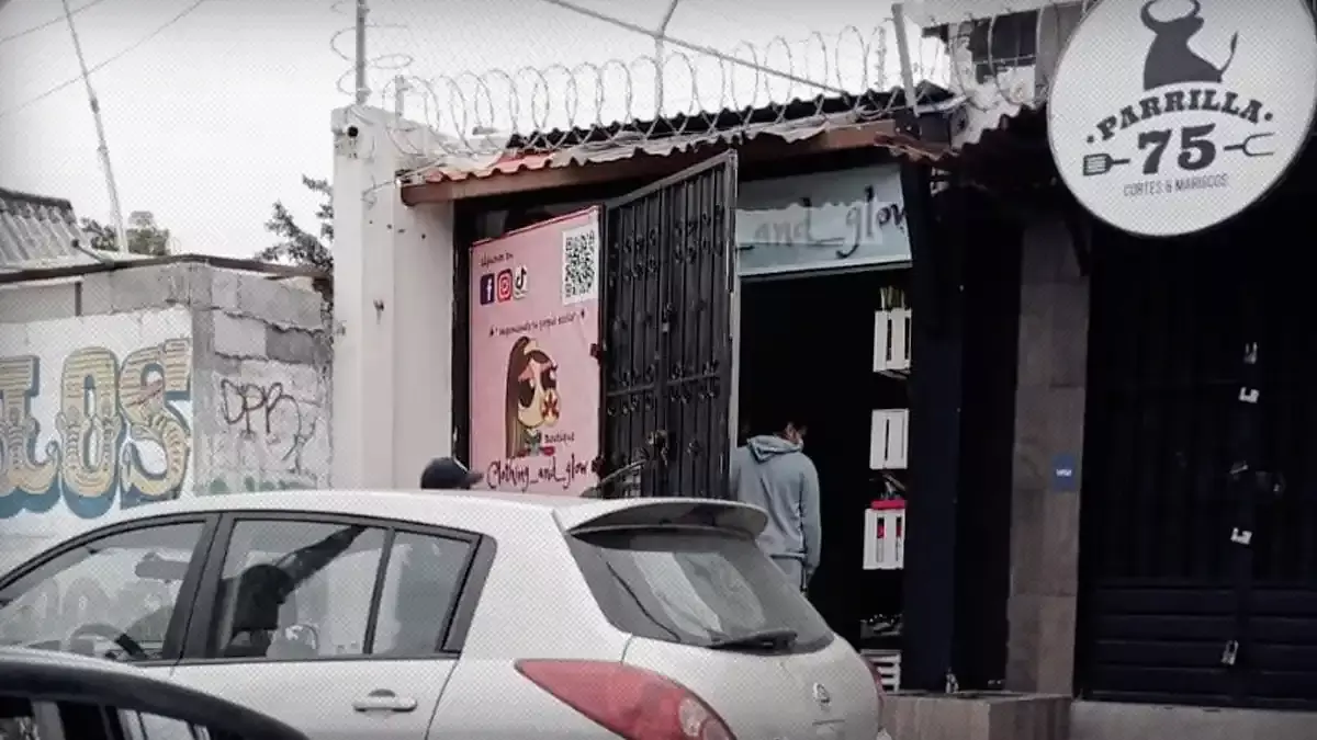 Ladrones forzaron la entrada y robaron mercancía de una boutique en Granjas de San Isidro