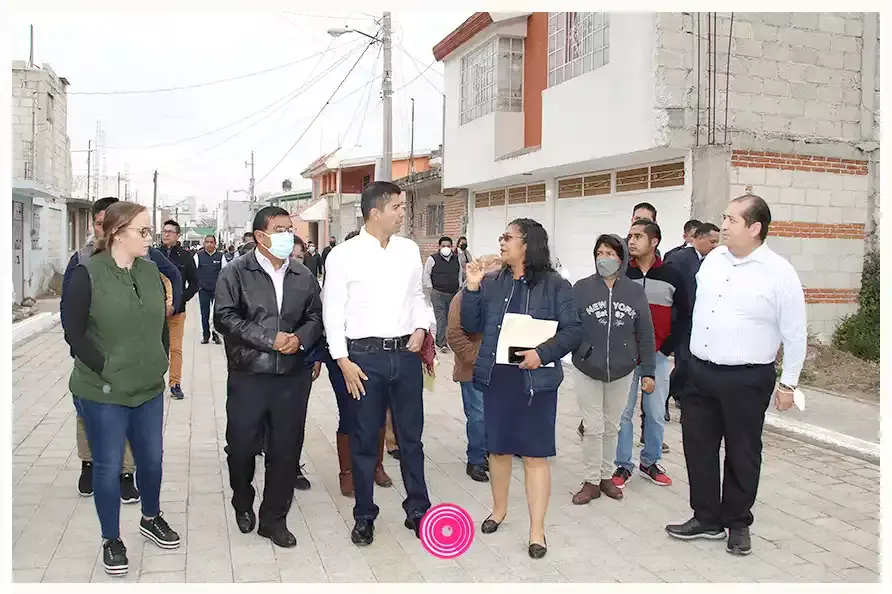 Ayuntamiento de Puebla lleva 337 calles pavimentadas de las mil que prometieron