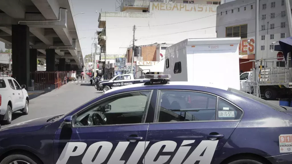 Frente a su pareja un joven fue baleado en las piernas, en el Infonavit Amalucan