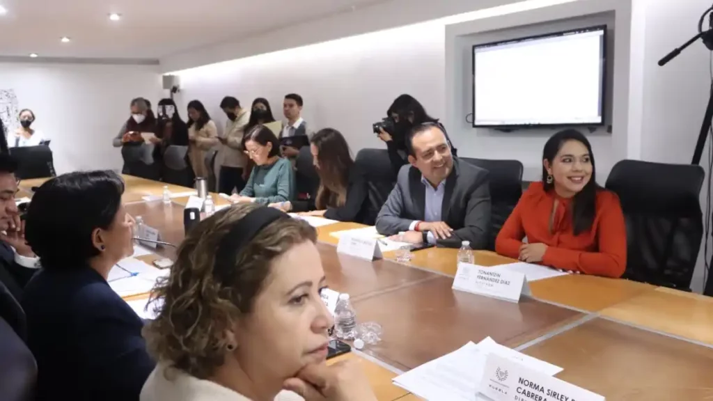 Comisión del Congreso del Estado aprueba exhortos para prevenir delitos y reforzar vigilancia