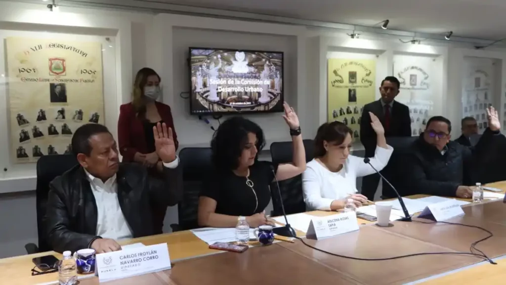 Comisión de Desarrollo Urbano presenta Informe de Trabajo Legislativo